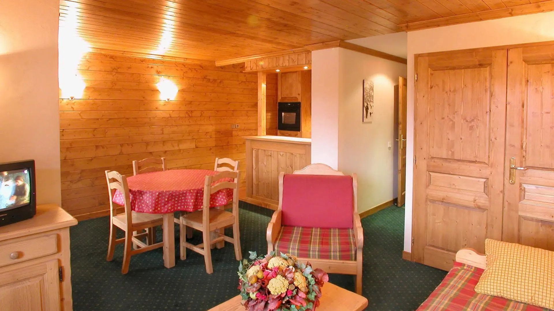 לס דה-אלפס Residence Lalpina Lodge מלון