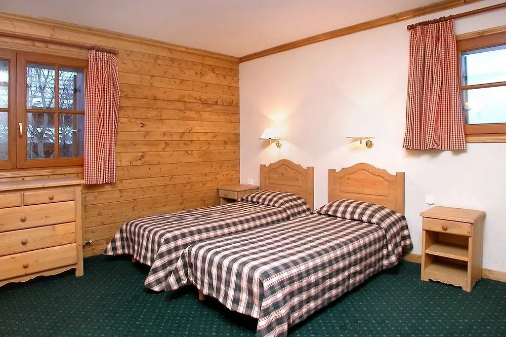 לס דה-אלפס Residence Lalpina Lodge 0*, לס דה-אלפס צרפת